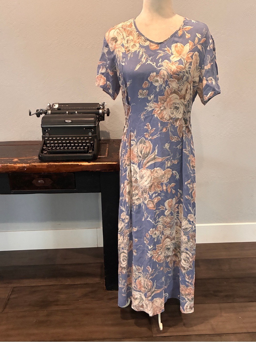 Laura Ashley 1990s Periwinkle Blue Ditsy Floral Cottagecore Print Dress- Size 10